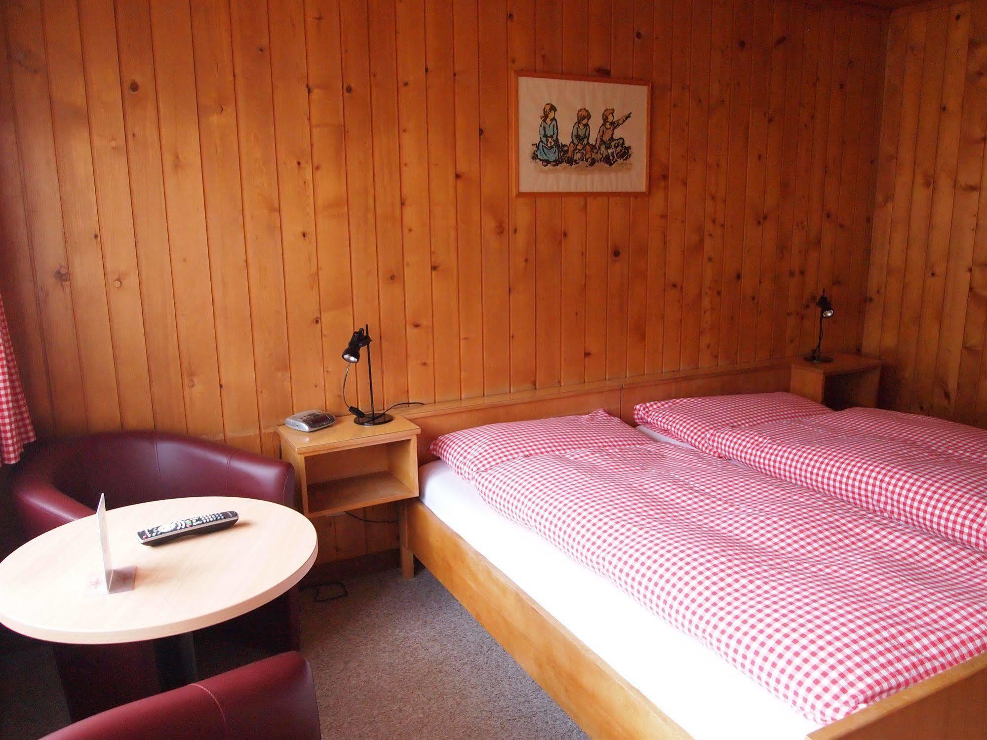 Hotel Simmental Boltigen Exterior photo